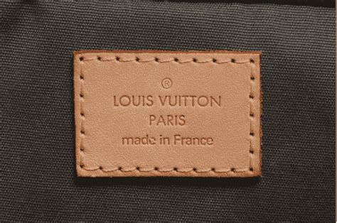 do louis vuitton bags have price tags